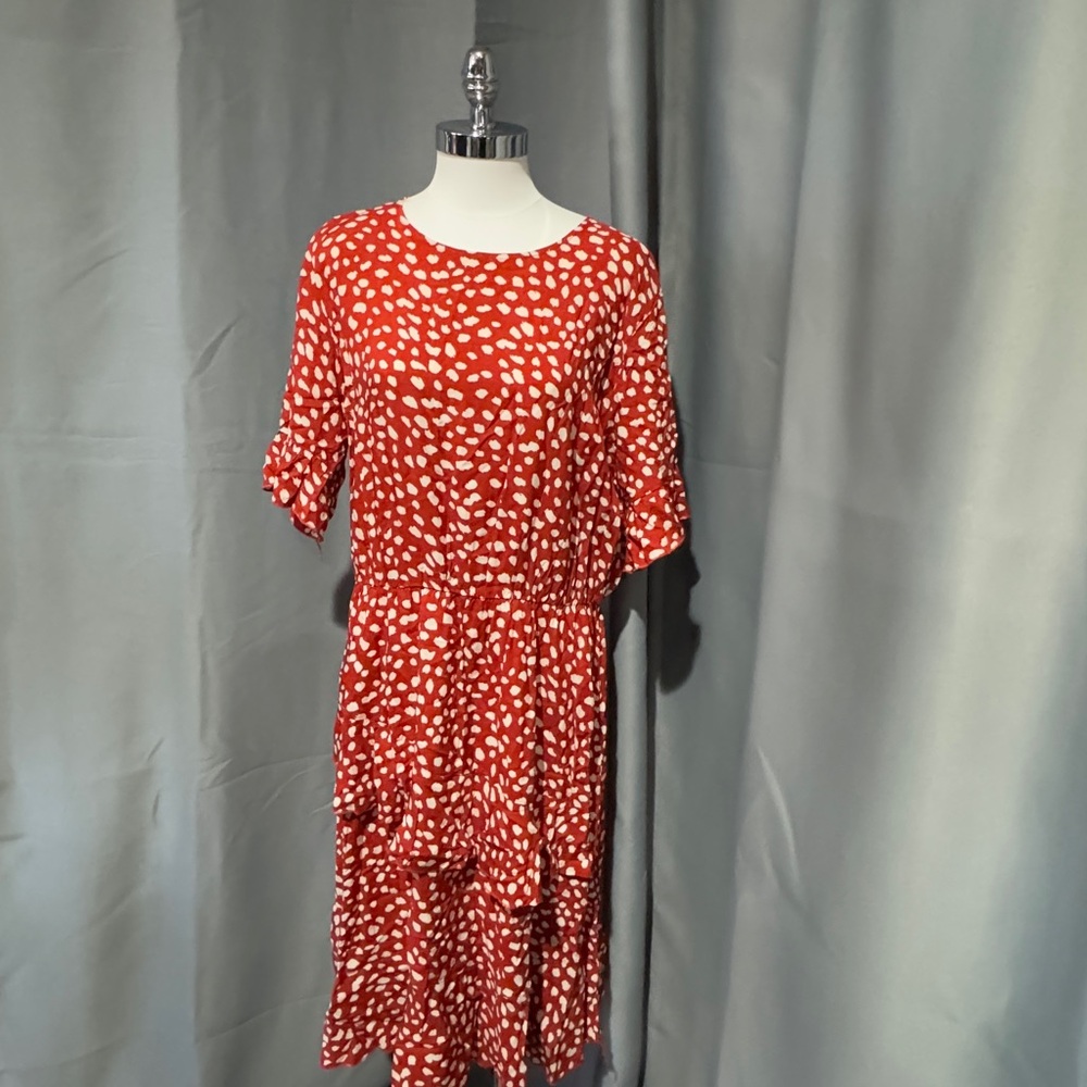 C. Plus ladies size 2XL orange  in color dress NWT